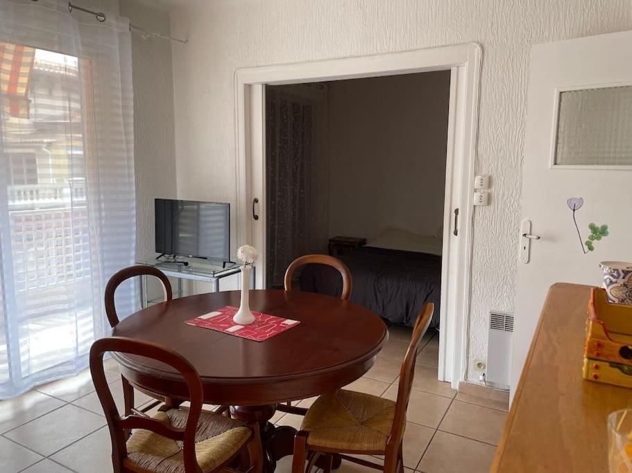 Studio A Sanary-Sur-Mer Avec Balcon A 200M Du Port Exterior foto